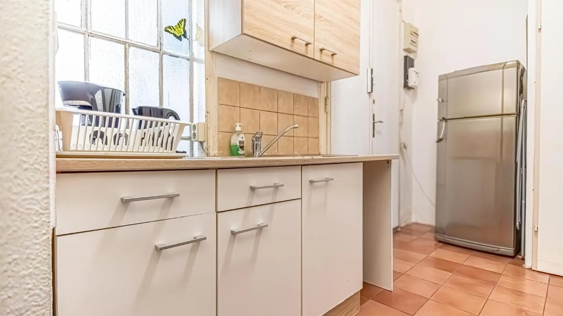 شقة Neighboring 2Br Apts Ideal For 8 People فيينا النمسا